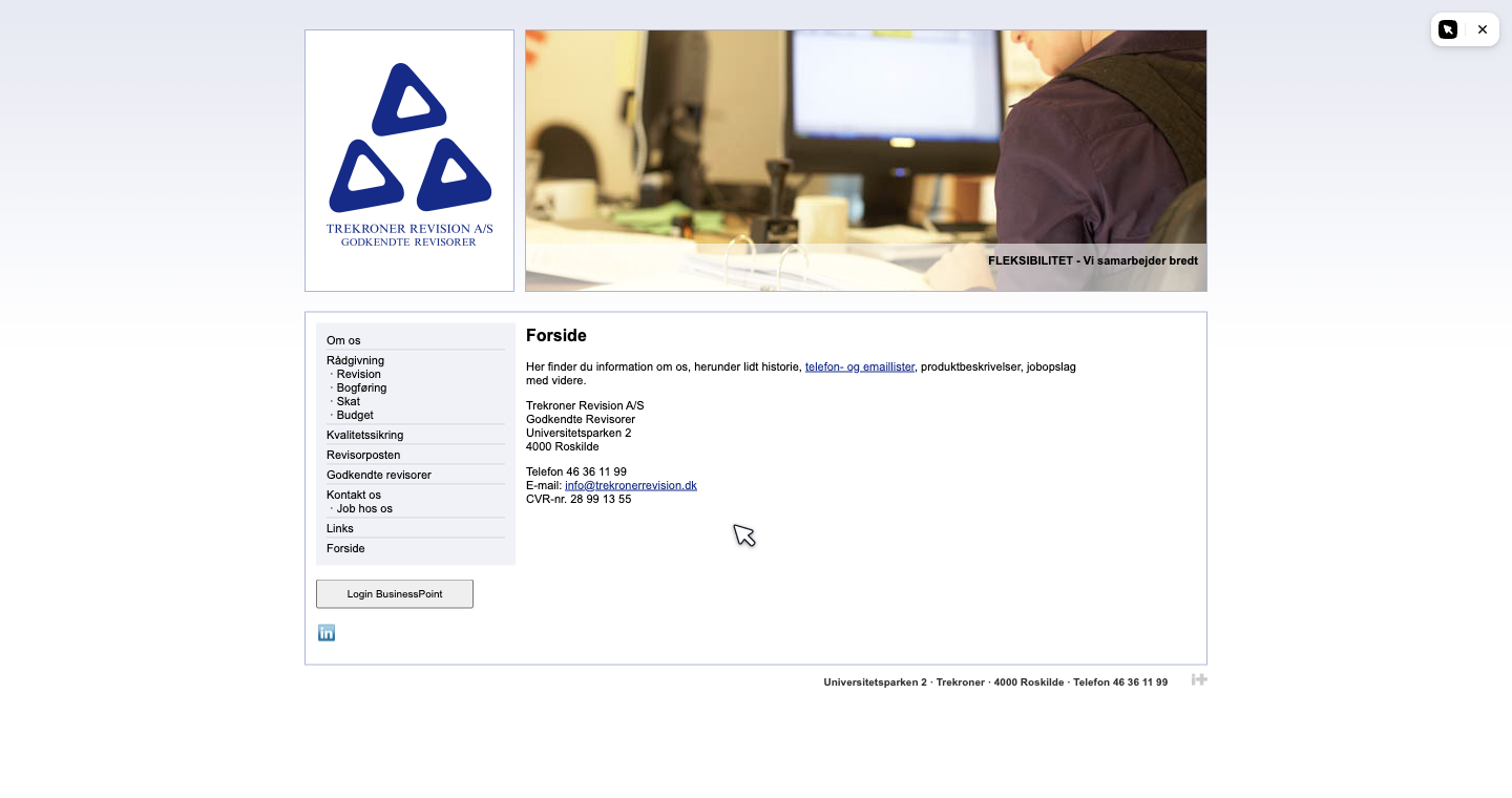 Trekroner Revisions forside i dag